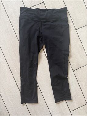 Lululemon high rise pace rival crop 22 size 8